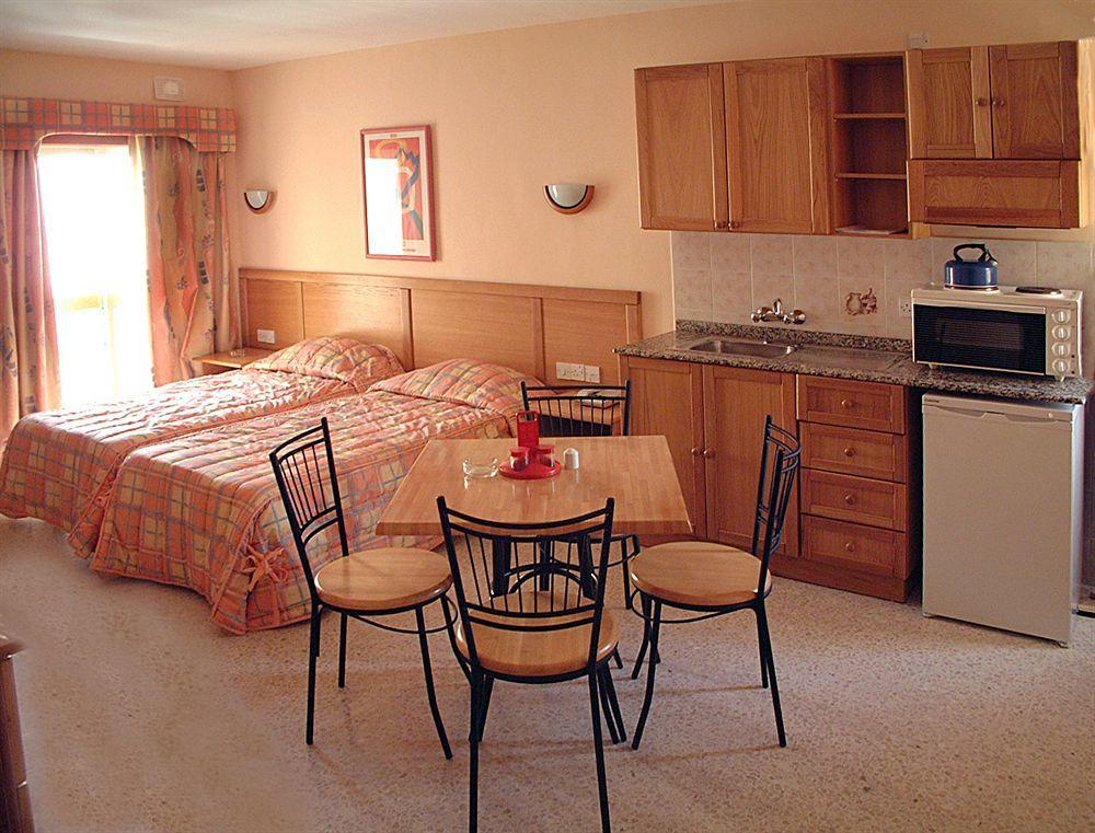 Blubay Apartments By St Hotels Gzira Phòng bức ảnh