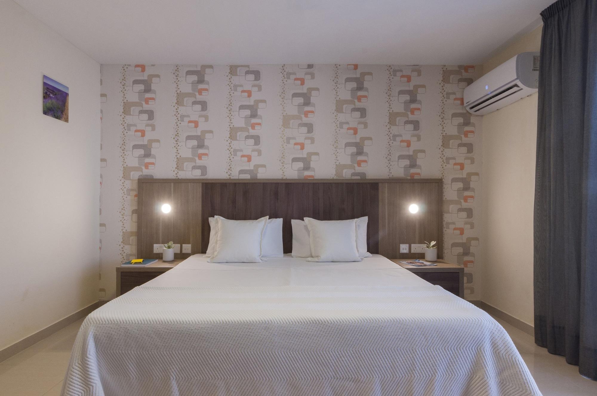 Blubay Apartments By St Hotels Gzira Ngoại thất bức ảnh