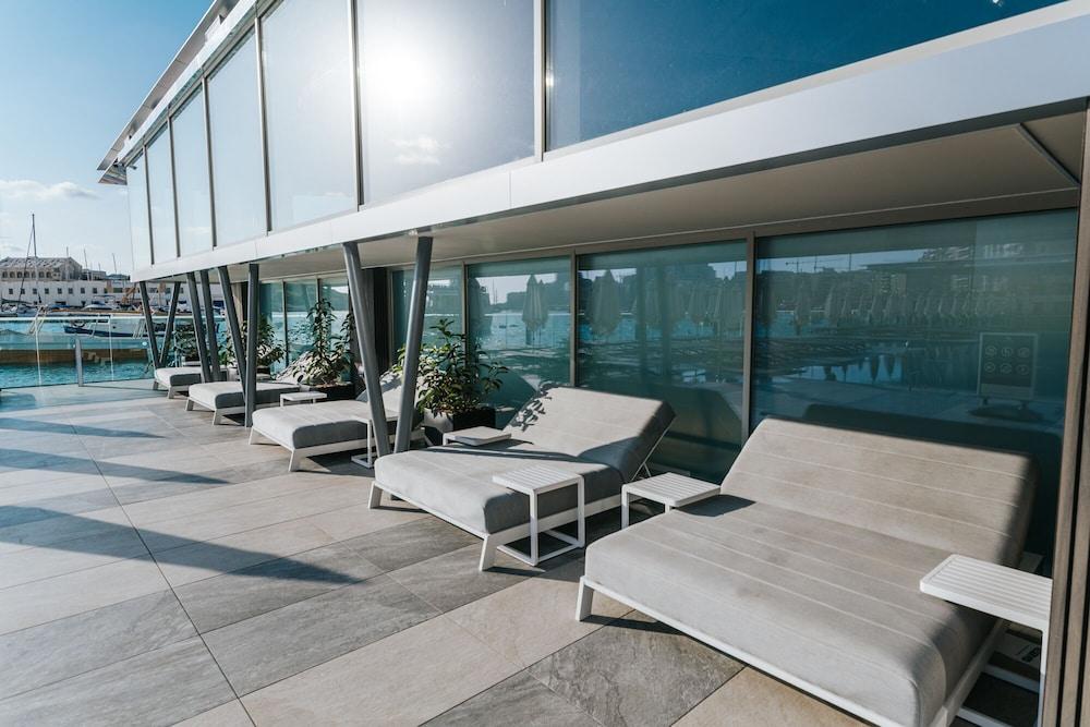 Blubay Apartments By St Hotels Gzira Ngoại thất bức ảnh