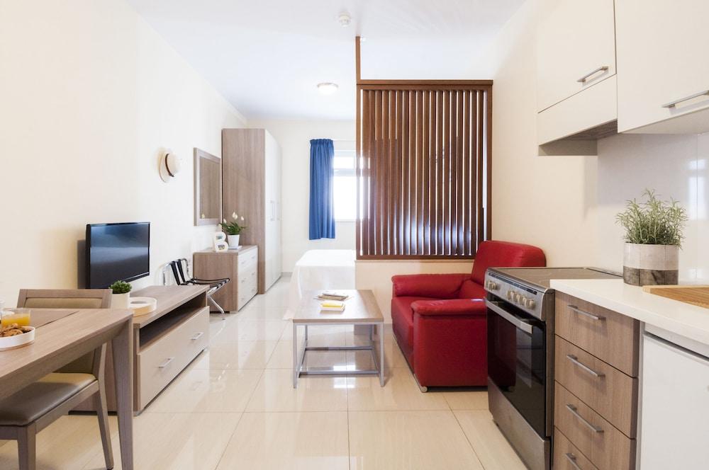 Blubay Apartments By St Hotels Gzira Ngoại thất bức ảnh