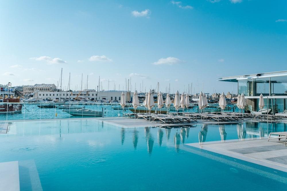Blubay Apartments By St Hotels Gzira Ngoại thất bức ảnh