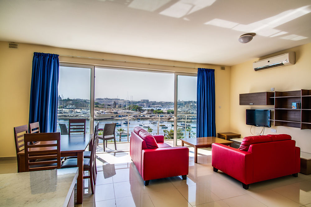 Blubay Apartments By St Hotels Gzira Ngoại thất bức ảnh